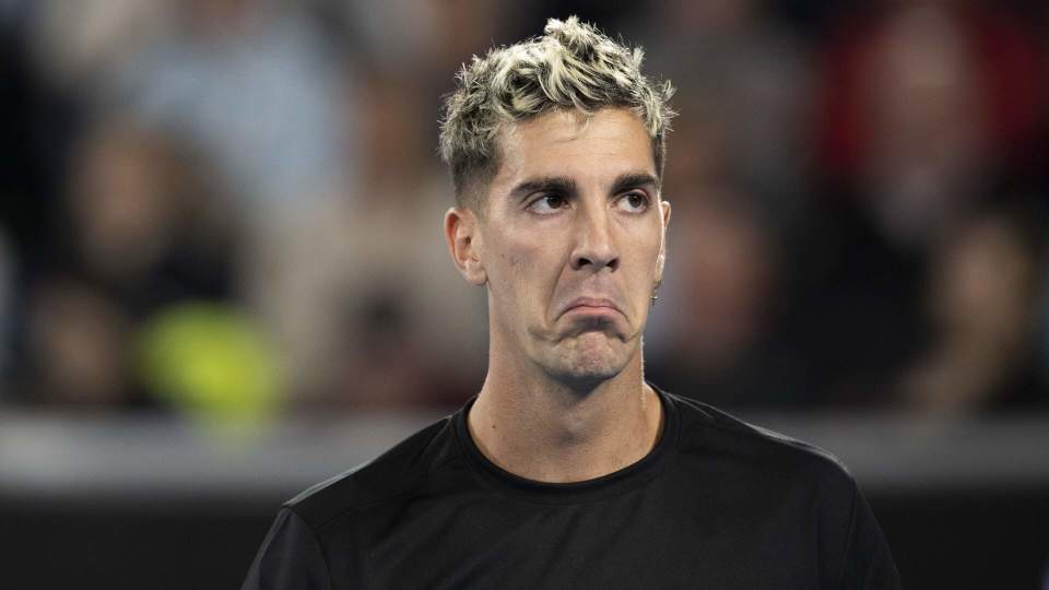 关于蒙特卡洛大师赛鏖战年终总决赛，穆雷点燃赛场的信息