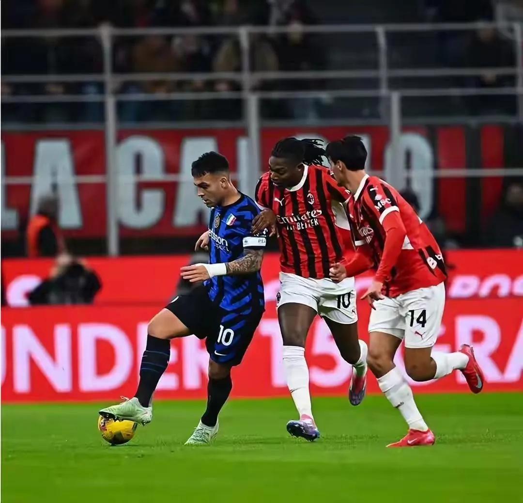 国际米兰碾压西班牙,格纳布里统治全场 国际米兰碾压西班牙,格纳布里统治全场