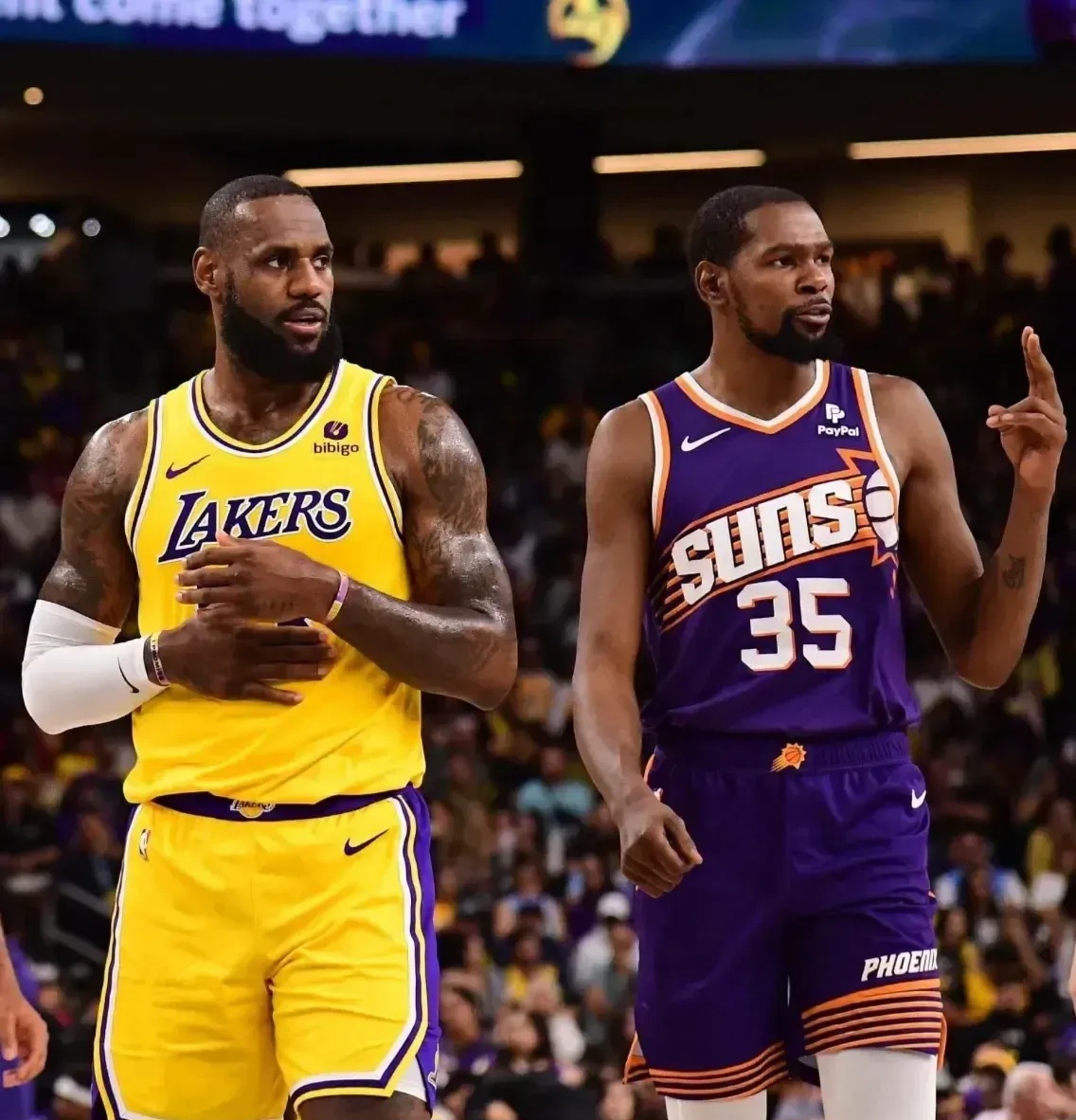 湖人碾压山东队,詹姆斯惊艳四座 湖人碾压山东队,詹姆斯惊艳四座