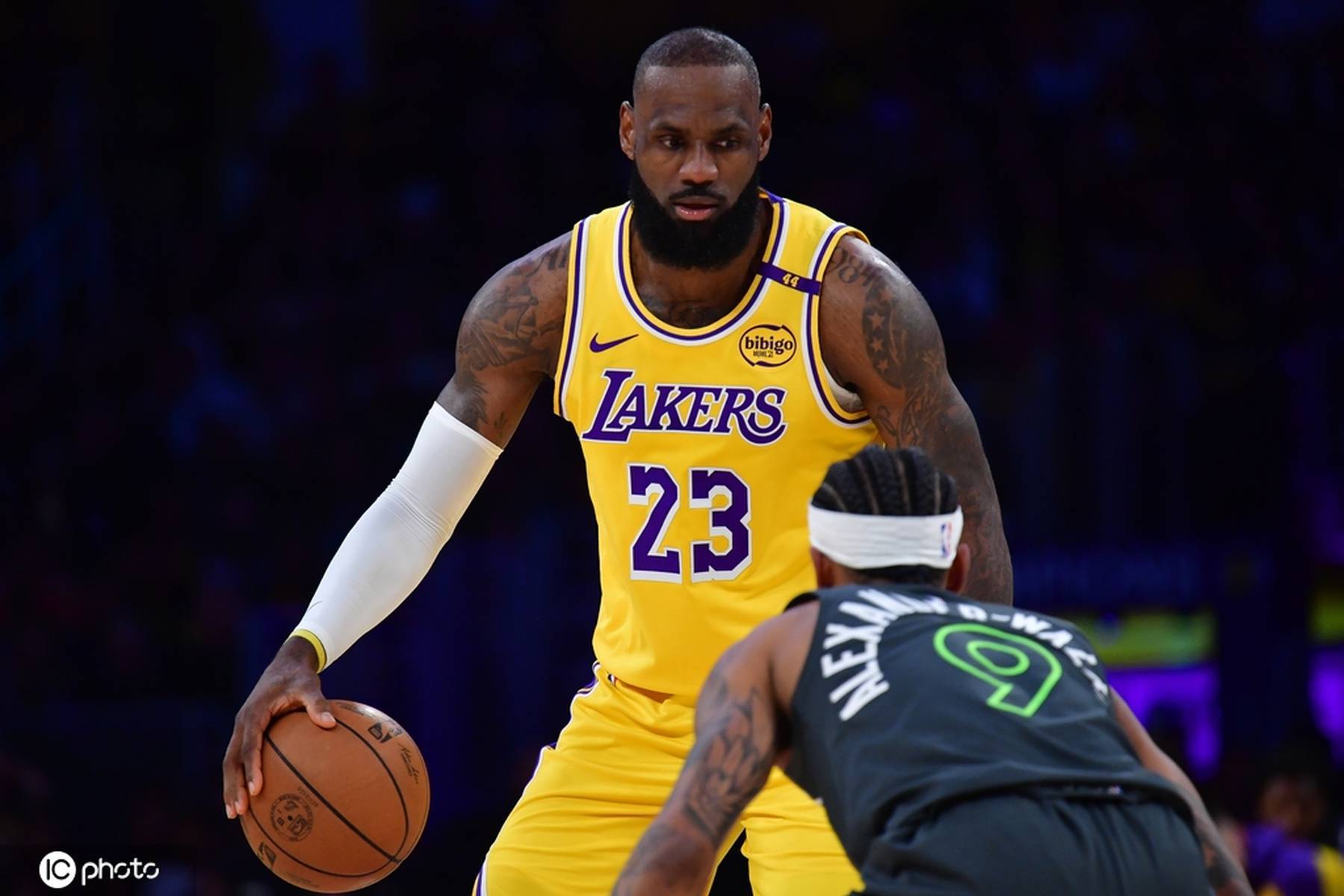 湖人横扫步行者,戈贝尔关键制胜 湖人横扫步行者,戈贝尔关键制胜