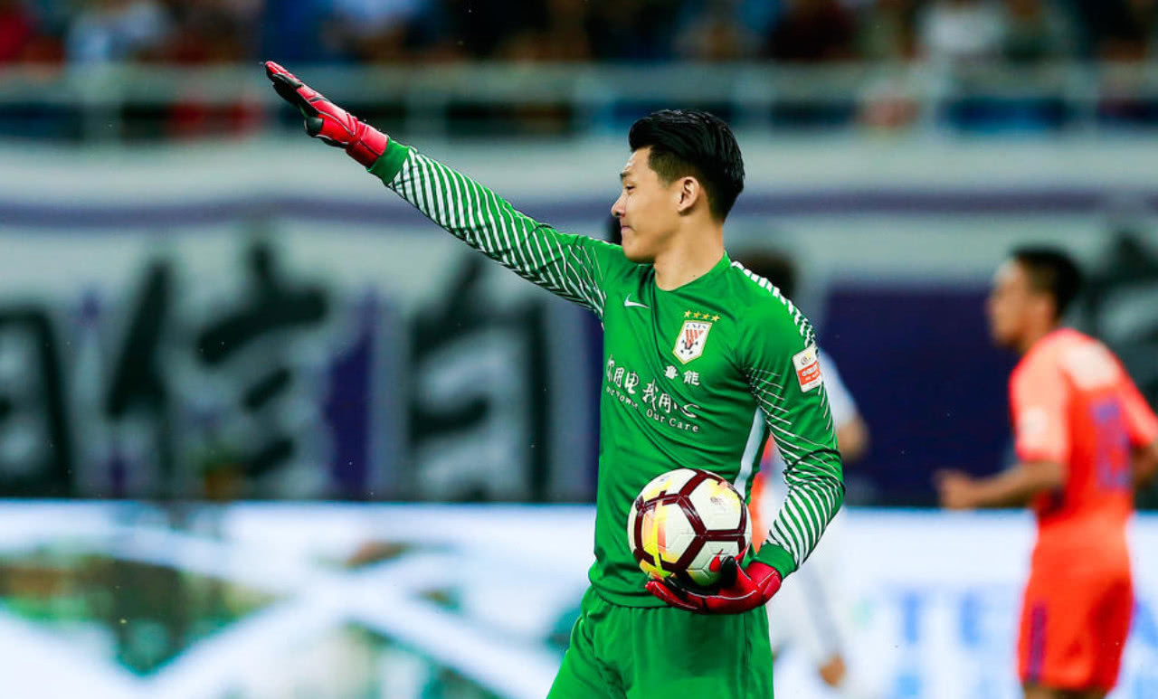 热那亚客场不败，表现稳定成为黑马