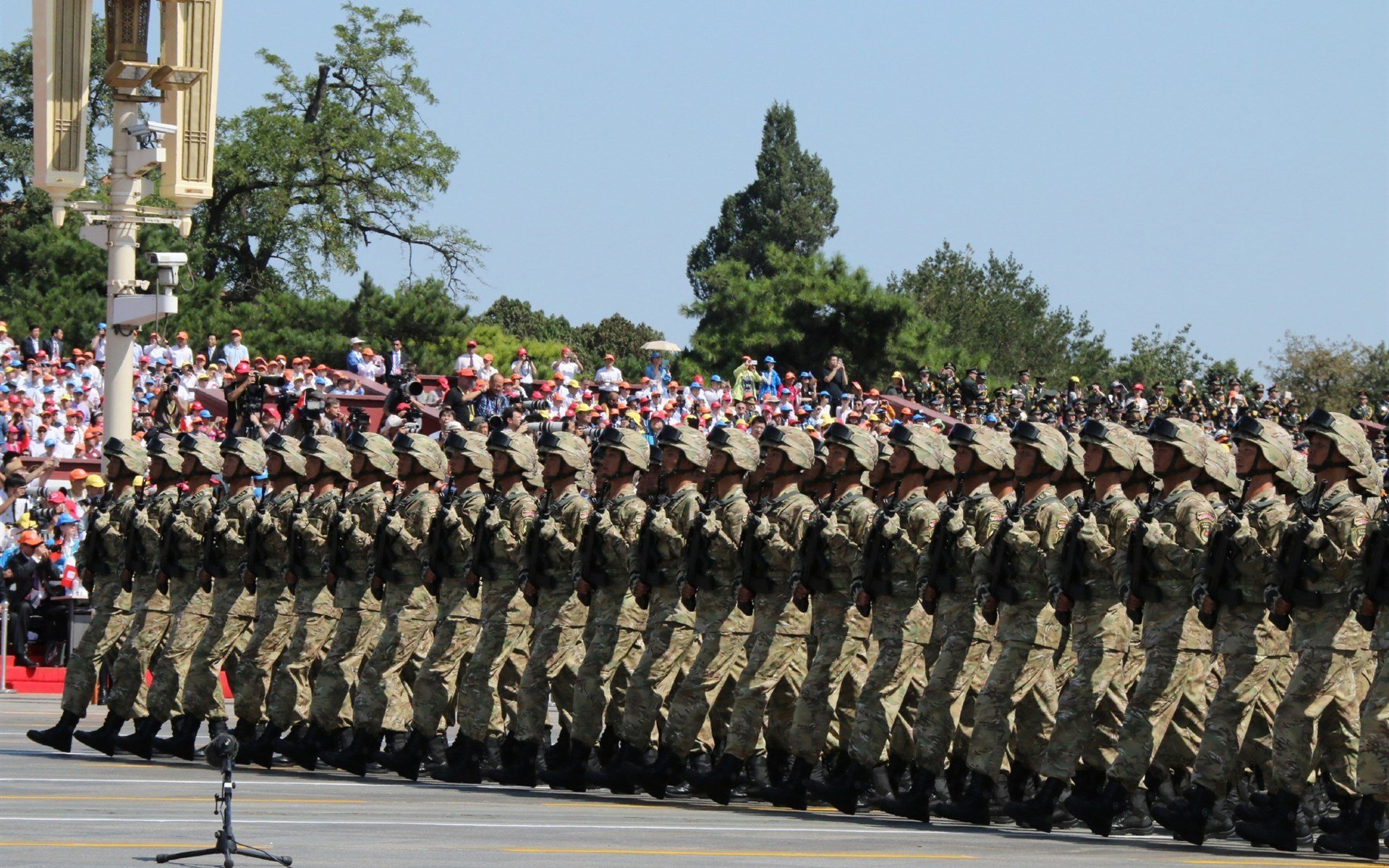 跨界之战,库里末节救主,太阳加时险胜辽宁创历史