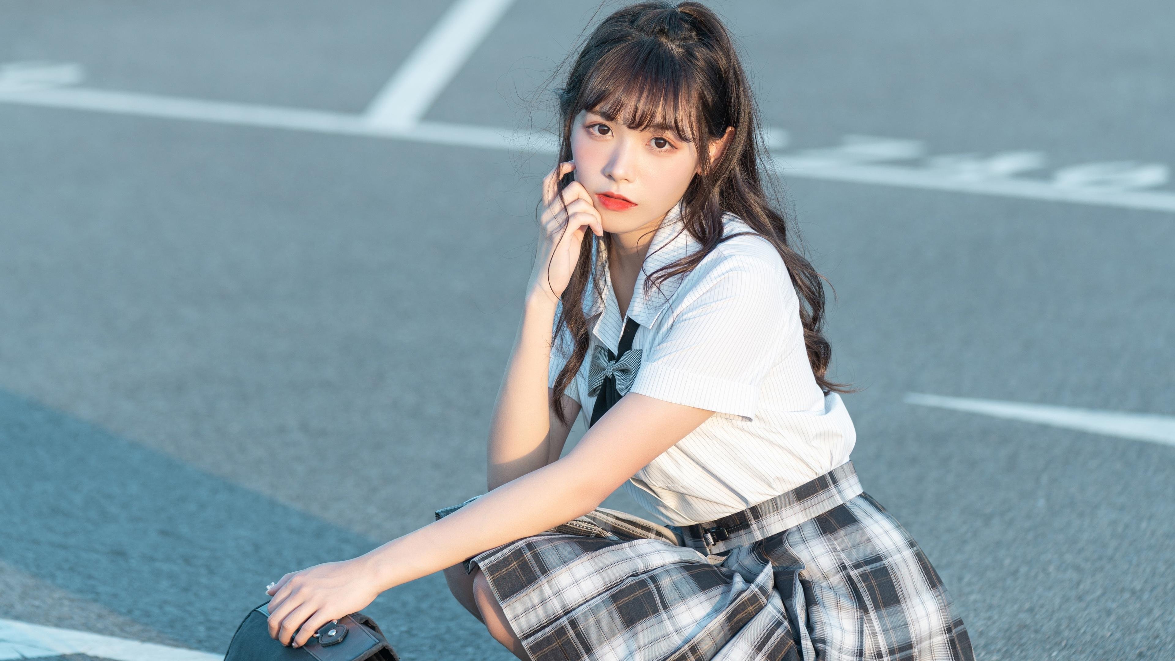 利拉德独揽71分,开拓者三节击溃太阳