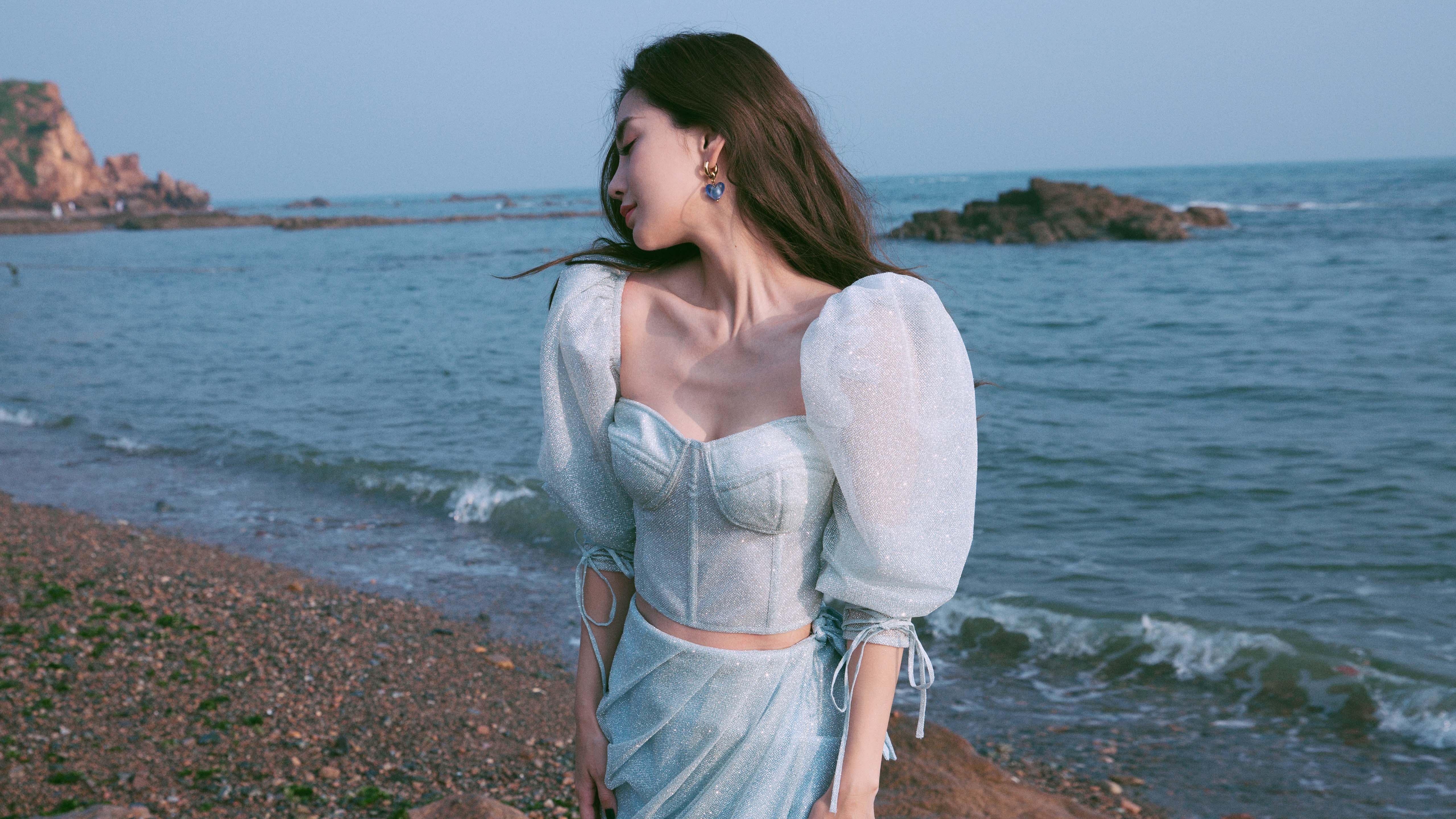 绿茵飞鹰血战江南虎，克莱如何用一秒钟改变比赛？