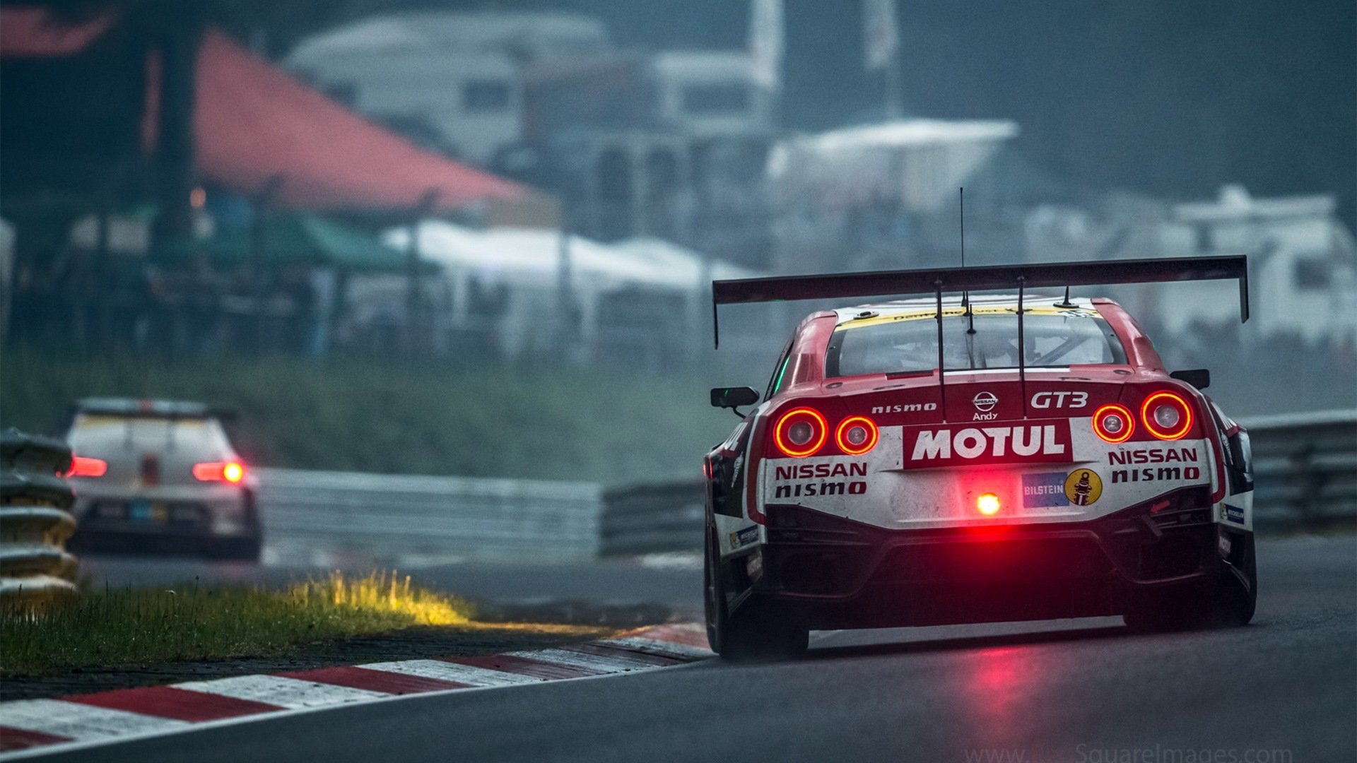 沙城惊雷与蜂群意志，当狐狸的獠牙遇上群蜂的毒刺