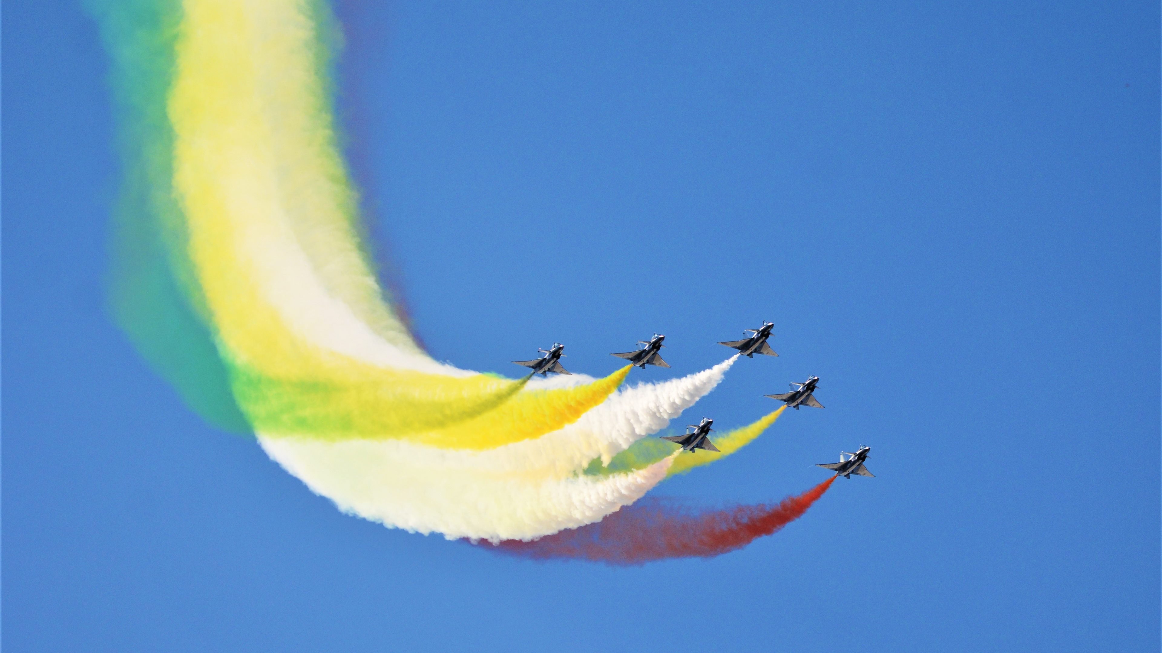 星爆与铁幕，贝林厄姆的个体光芒与贝蒂斯的战术完胜